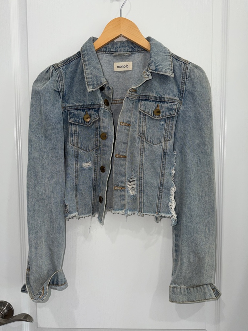 Mono B Light Blue Distressed Cropped Denim Jacket puffed shoulder size small